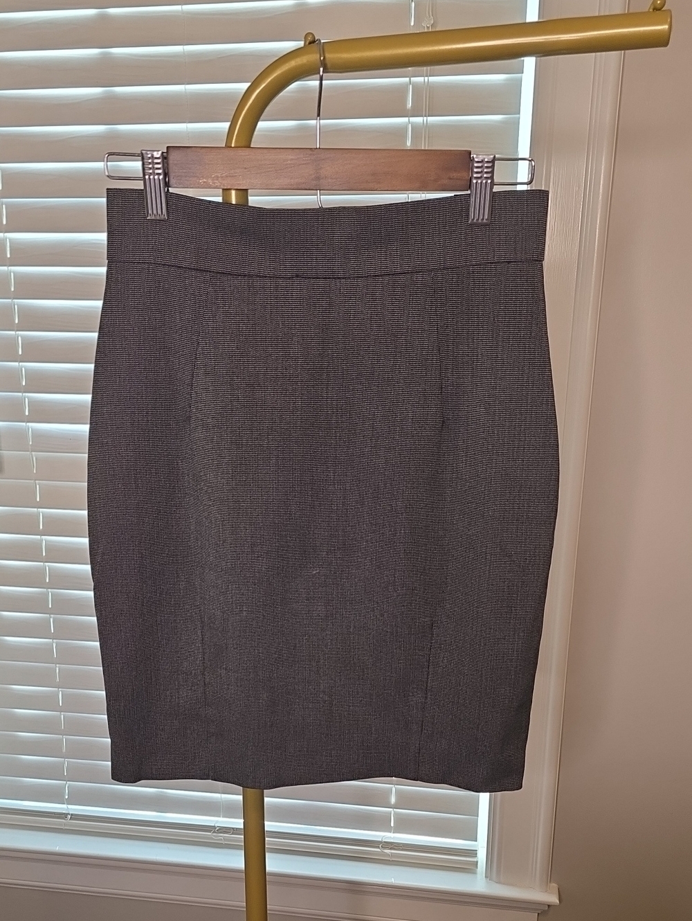 Charcoal Fitted Pencil Skirt